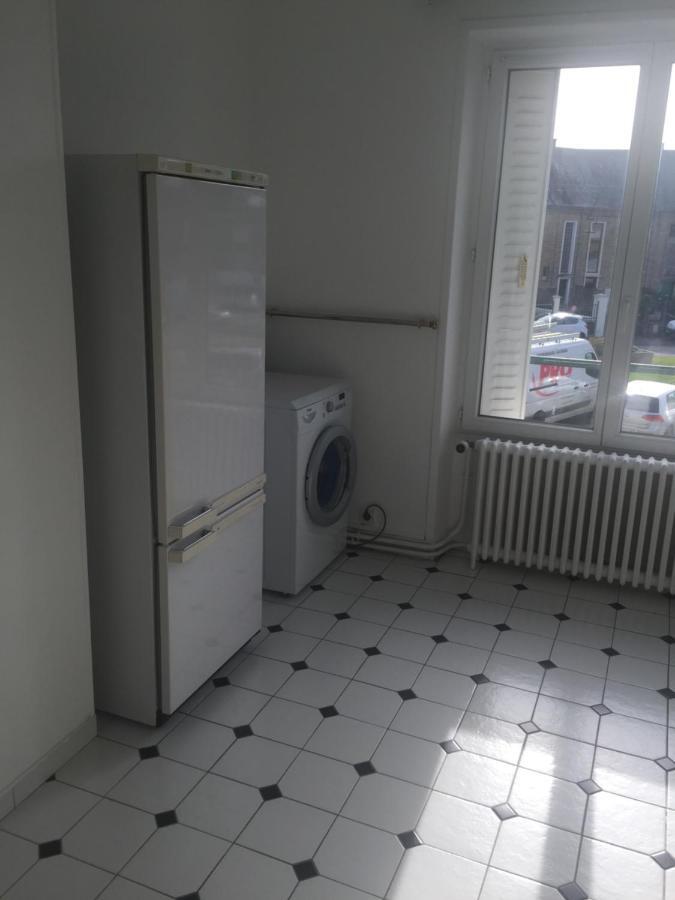 Appartement 1Er Etage Carignan Eksteriør bilde