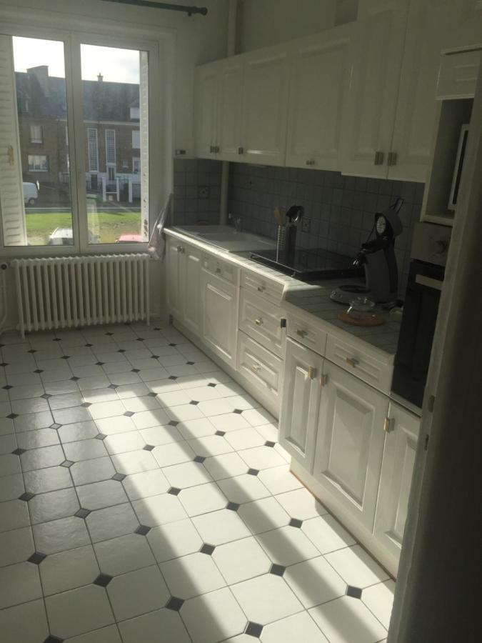Appartement 1Er Etage Carignan Eksteriør bilde