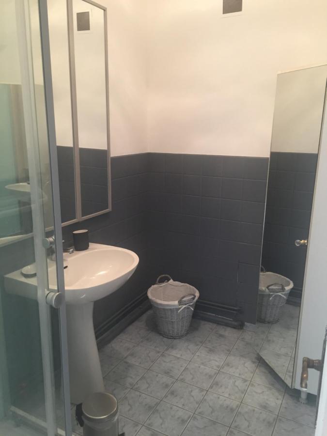 Appartement 1Er Etage Carignan Eksteriør bilde